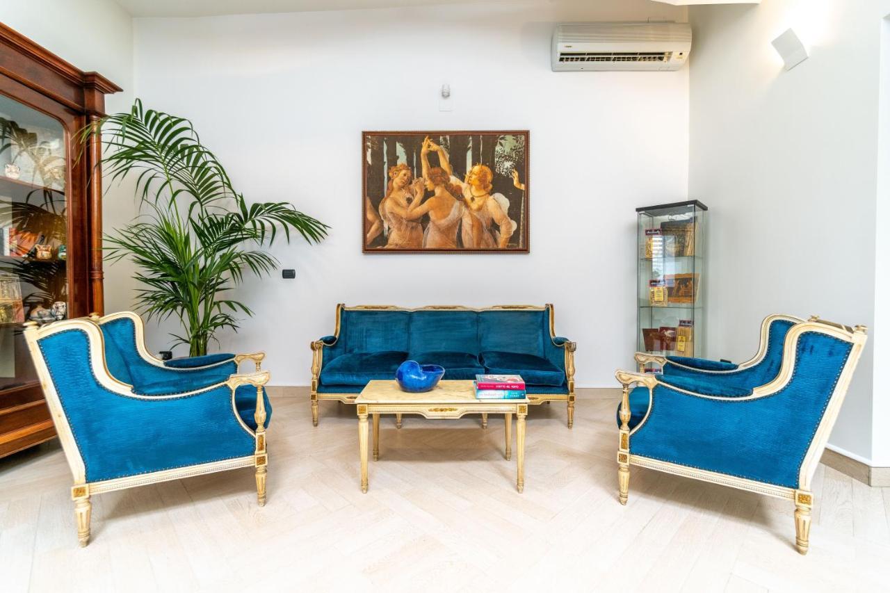 Villa Rocla Guest House Помпей Екстериор снимка